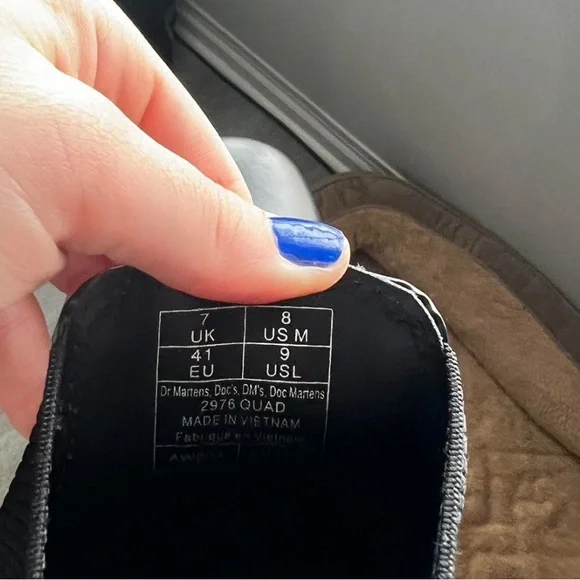 Dr. Martens Chelsea Boots - Picture 3 of 4